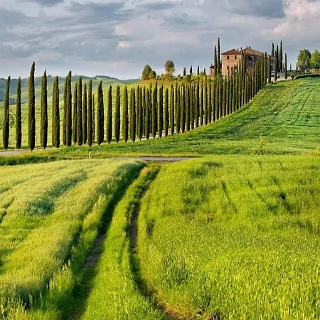 Romantic Tuscan Retreat With Pool *