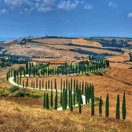 Romantic Tuscan Retreat With Pool Apartment *