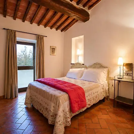 Romantic Tuscan Retreat With Pool Apartment Macialla